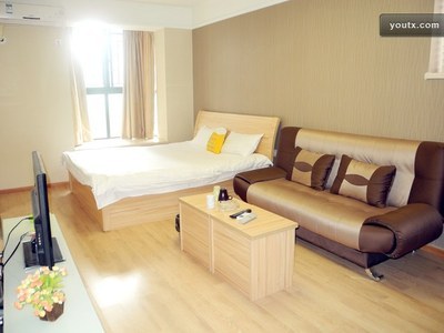 成都春熙路紅星國(guó)際豪華服務(wù)式公寓大床房 短期住宿的理想選擇